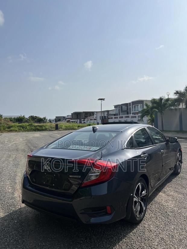 Honda Civic 2017 Blue