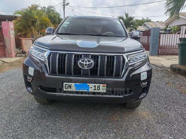 Toyota Land Cruiser Prado 2.7 2018 Gray