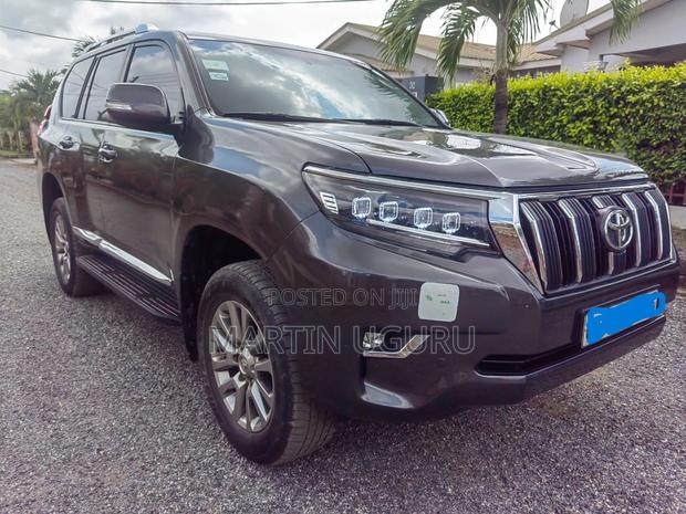 Toyota Land Cruiser Prado 2.7 2018 Gray