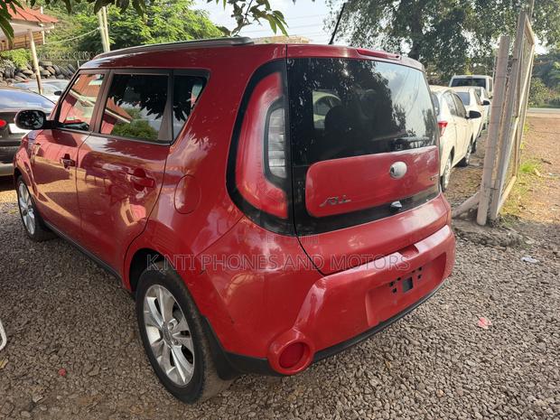 Kia Soul 4dr Wagon (1.6L 4cyl 6A) 2015 Red