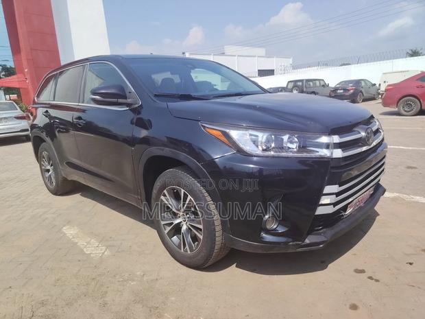 Toyota Highlander LE 4x2 (2.7L 4cyl 6A) 2018 Black