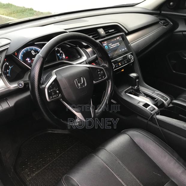 Honda Civic Touring 4dr Sedan (1.5L 4cyl) 2017 Black