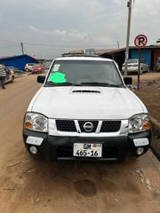 Nissan Pick-Up 2012 White for sale