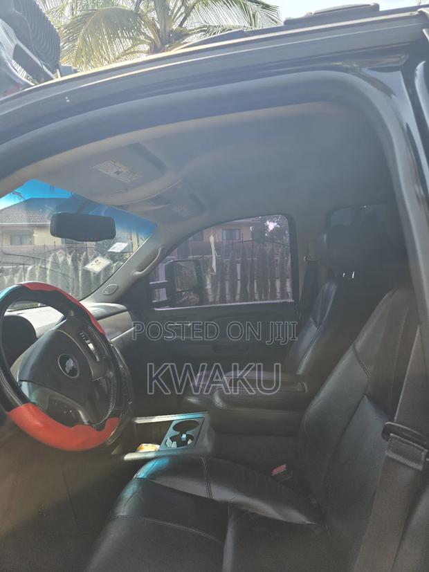 Chevrolet Avalanche 2013 Black