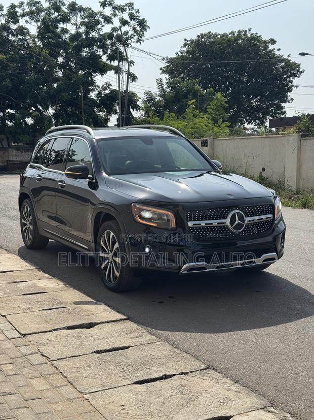 Mercedes-Benz GLB-Class GLB 250 4MATIC 2021 Black