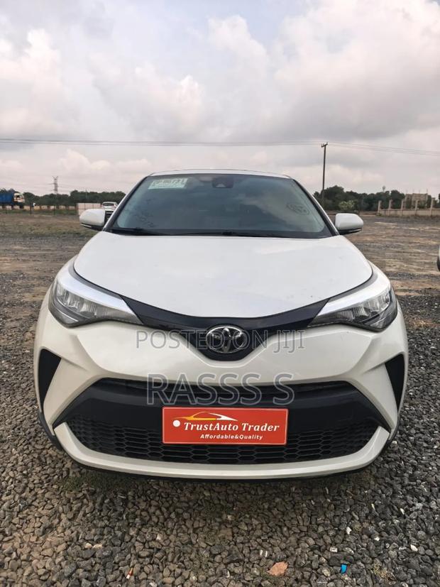 Toyota C-HR Limited 2021 White