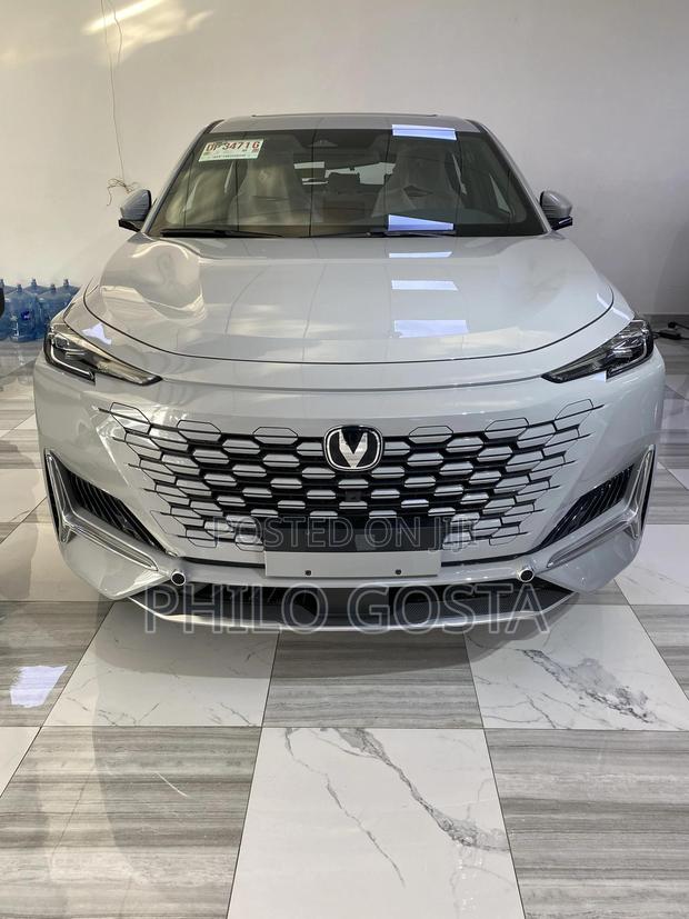 New Changan UNI-K 2.0 Petrol FWD 2025 Gray