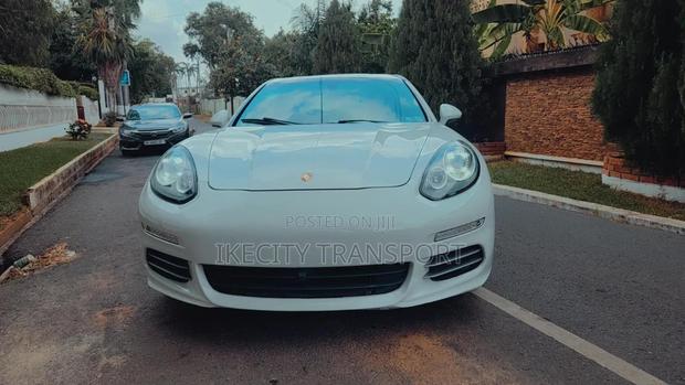 Porsche Panamera 4 AWD 2016 White