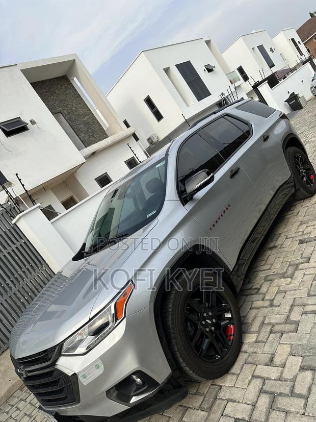 Chevrolet Traverse Premier AWD 2019 Gray