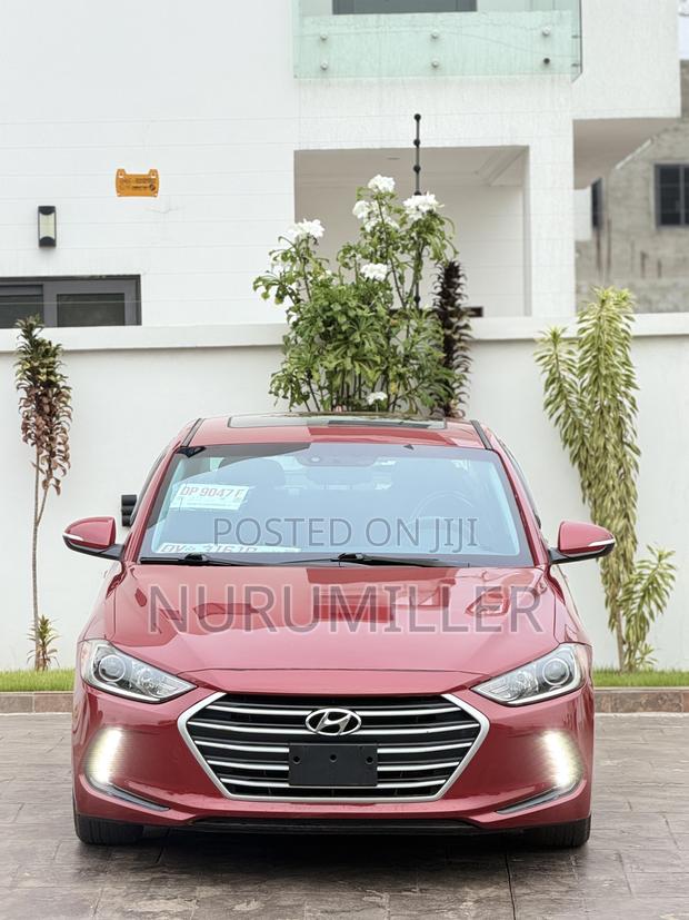 Hyundai Elantra Limited Sedan FWD (2.0L 4cyl 6A) 2017 Red