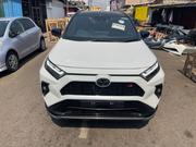 Toyota RAV4 XLE 2025 White for sale