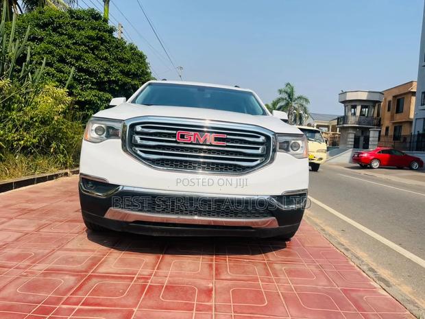 GMC Acadia SLE-1 AWD 2018 White