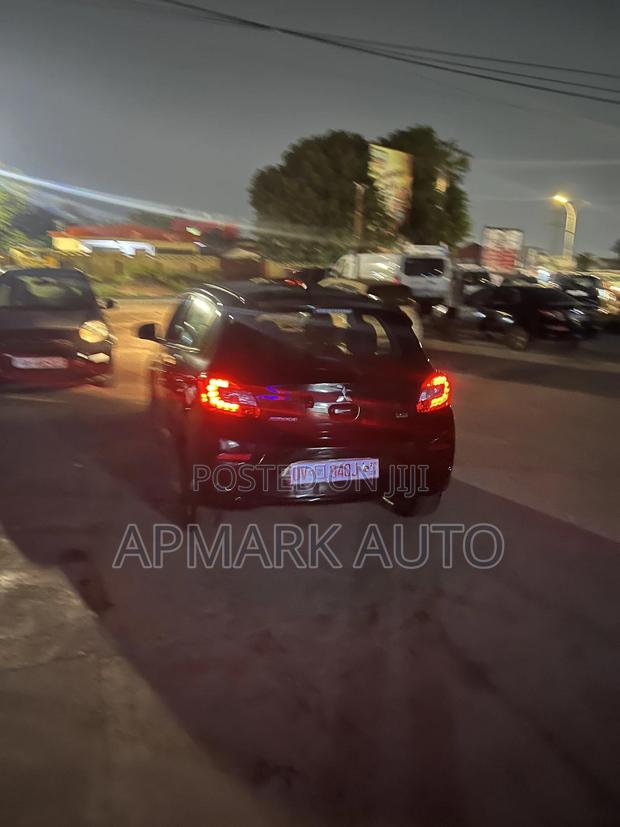Mitsubishi Mirage LE 2020 Black