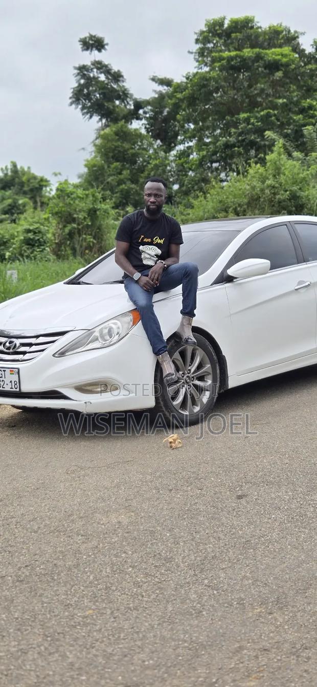 Hyundai Sonata GLS Sedan FWD (2.4L 4cyl 6A) 2013 White