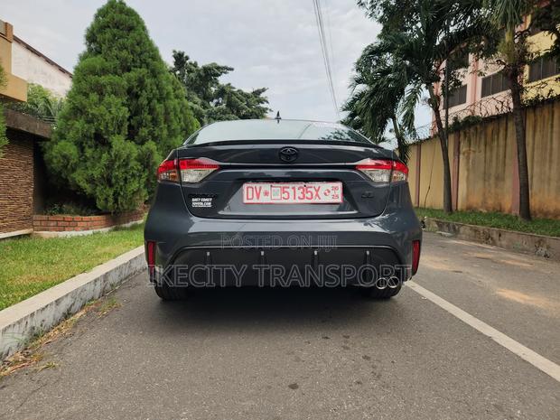 Toyota Corolla SE 2024 Gray