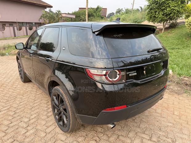 Land Rover Discovery Sport HSE LUX 2017 Black