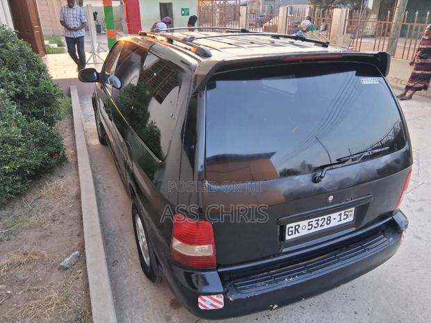 Kia Carnival 2004 Black