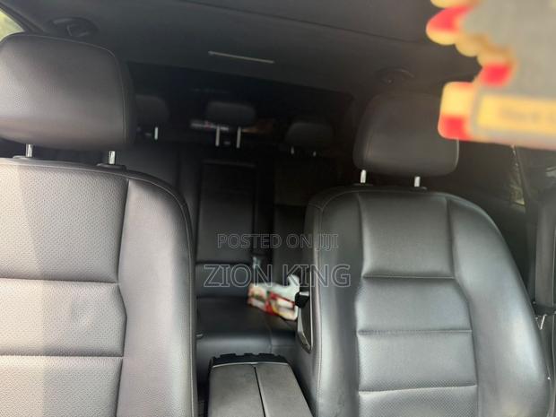 Mercedes-Benz C250 2013 Gray