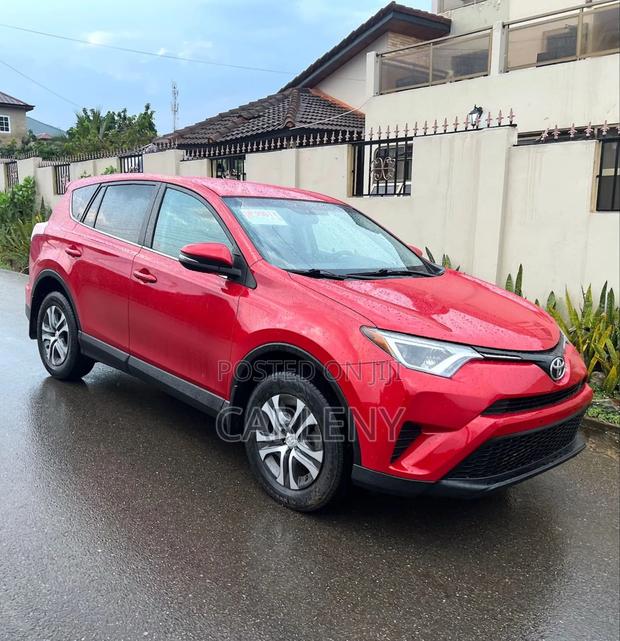 Toyota RAV4 LE AWD (2.5L 4cyl 6A) 2016 Red