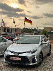 Toyota Corolla 2018 Silver for sale