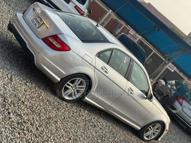 Mercedes-Benz C250 2014 Silver