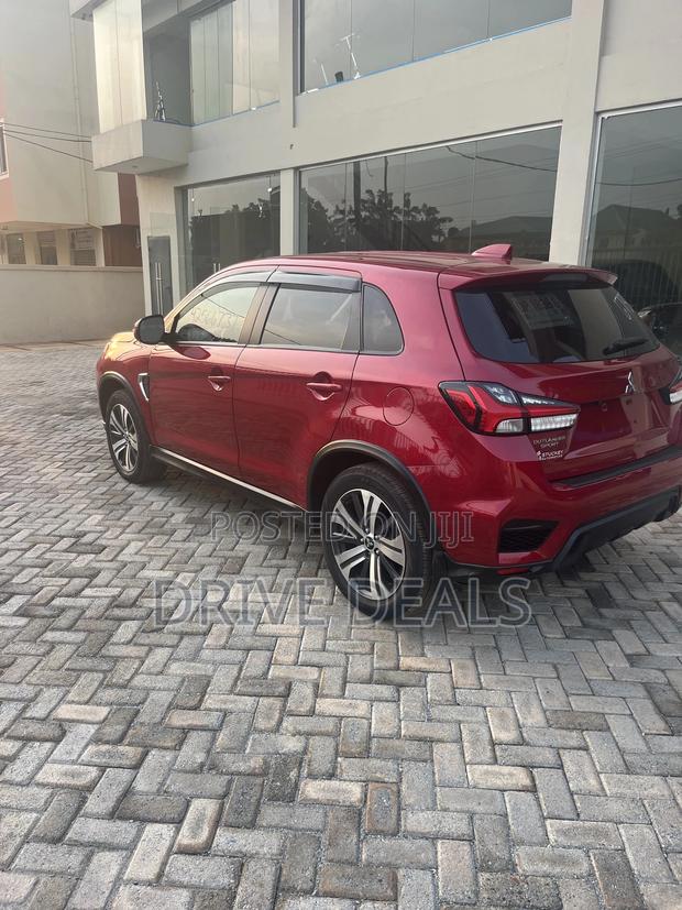 Mitsubishi Outlander Sport SE 2022 Red