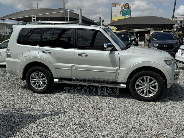 Mitsubishi Pajero V90 3.0 V6 GLS/GLX 2020 White