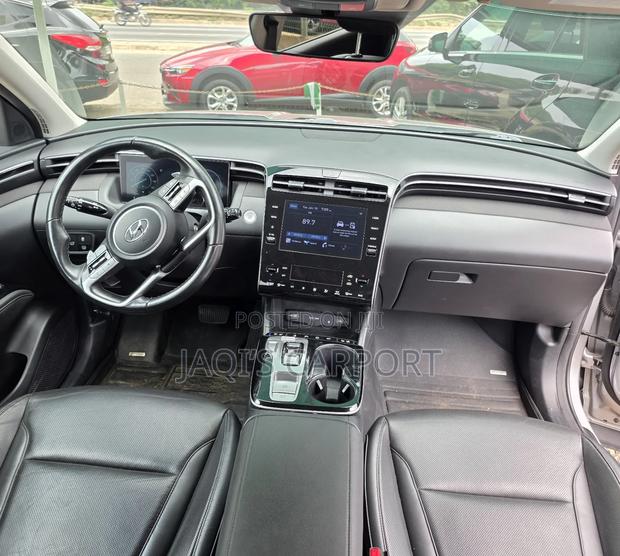 Hyundai Tucson 2023 Gray