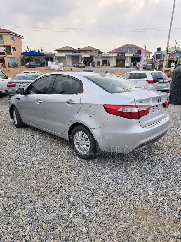Kia Rio EX 4dr Sedan (1.6L 4cyl 6A) 2013 Silver