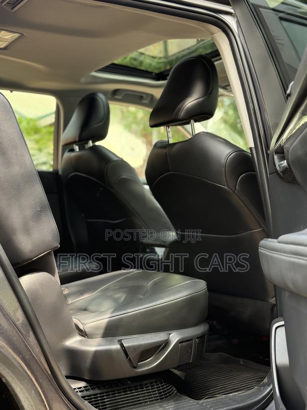 Toyota Highlander XSE AWD 2023 Gray