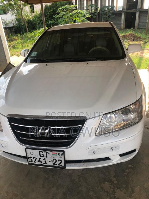 Hyundai Sonata GLS Sedan FWD (2.4L 4cyl 5A) 2010 White