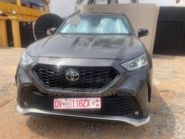 Toyota Highlander XSE AWD 2023 Black