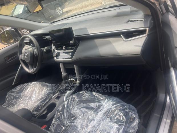 New Toyota Corolla Cross 2024 Black