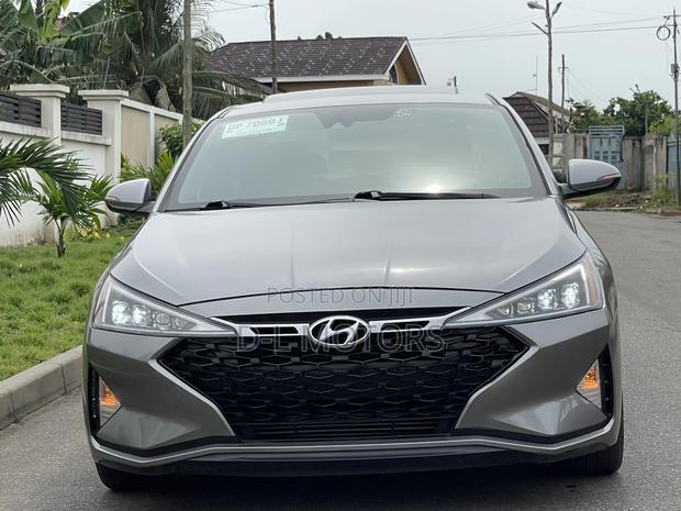 Hyundai Elantra Sport 2018 Gray