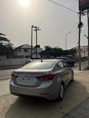Hyundai Elantra SE 4dr Sedan (1.8L 4cyl 6A) 2015 Silver for sale