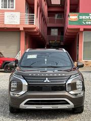 Mitsubishi Outlander SEL Launch Edition 2022 Brown for sale