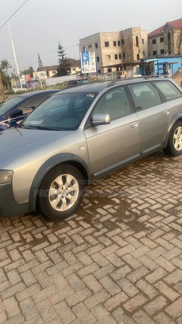 Audi A6 allroad 2001 Gray
