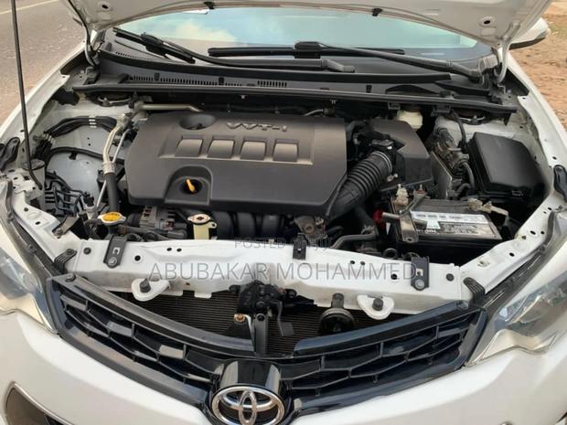 Toyota Corolla 2016 White