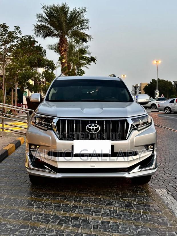 Toyota Land Cruiser Prado 2.7 2018 Silver