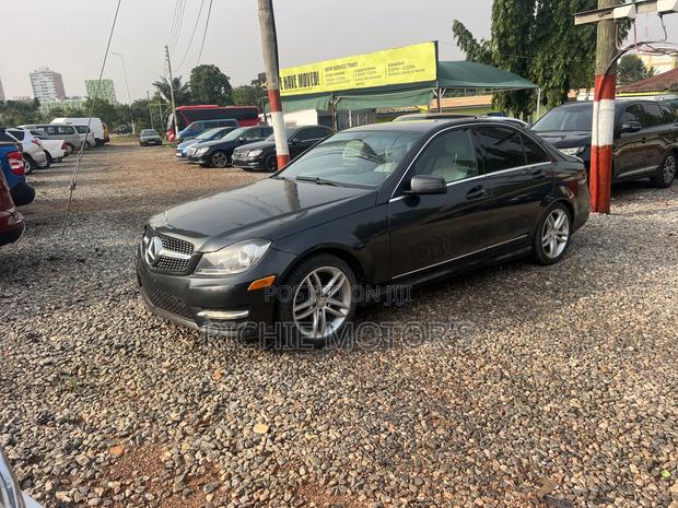 Mercedes-Benz C250 2012 Gray
