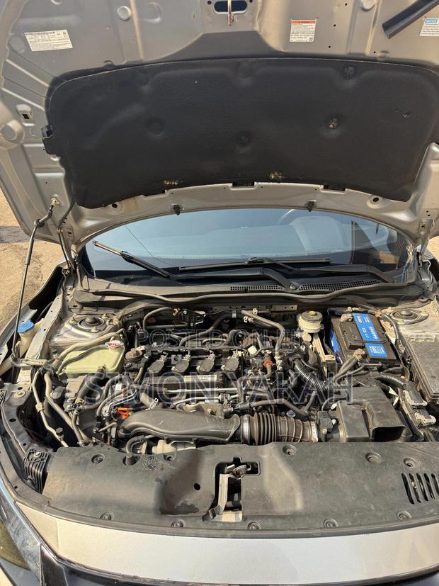 Honda Civic Sport Hatchback 2019 Silver