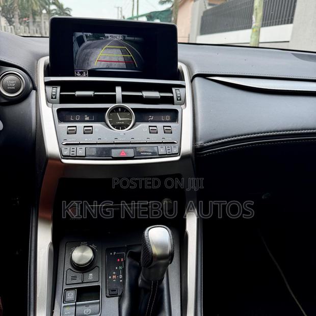 Lexus NX 350 AWD 2021 White