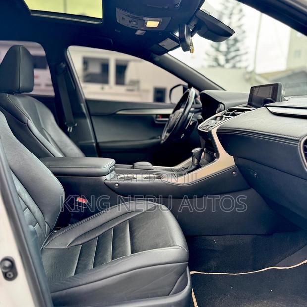 Lexus NX 350 AWD 2021 White