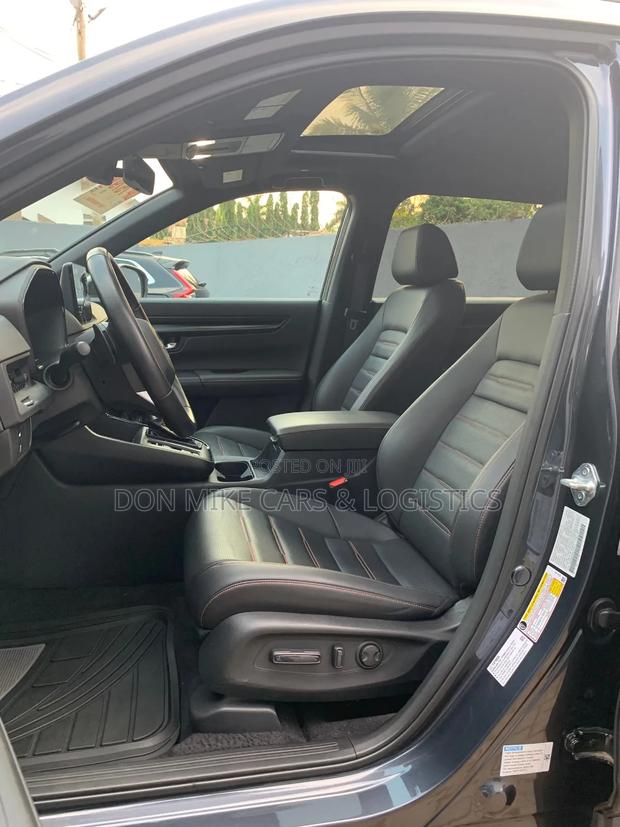 Honda CR-V Hybrid Sport Touring AWD 2025 Black