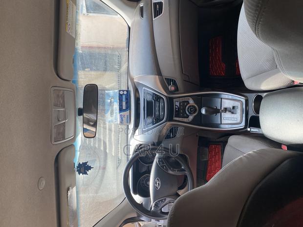 Hyundai Elantra 2013 White