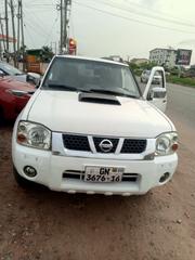 Nissan Hardbody 2012 White for sale