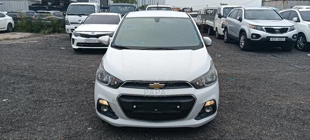 Chevrolet Spark 1LT 4dr Hatchback (1.2L 4cyl CVT) 2015 White