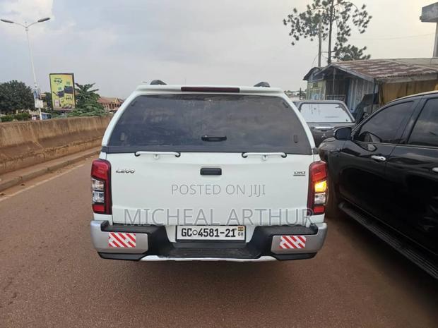 Mitsubishi L200 2020 White