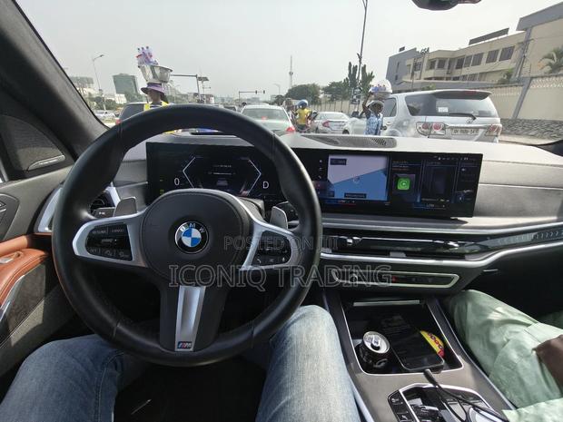 BMW X7 xDrive40i 2023 White