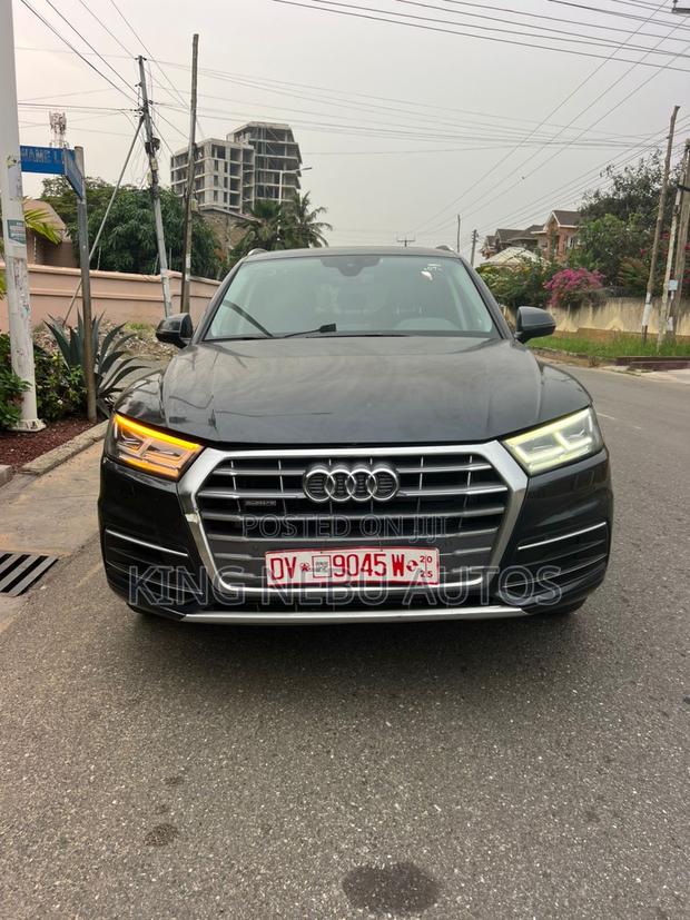 Audi Q5 2.0T Premium AWD quattro 2018 Gray